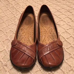 hush puppies zero g sneakers